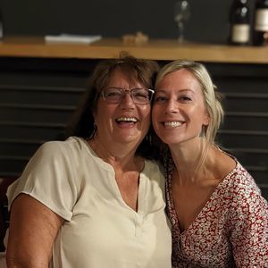 Meet your Posher, Angela